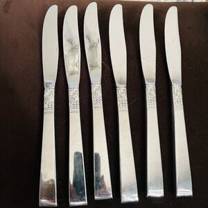 WM A Rogers Stainless Northland Pattern Dinner Knives Set of 6